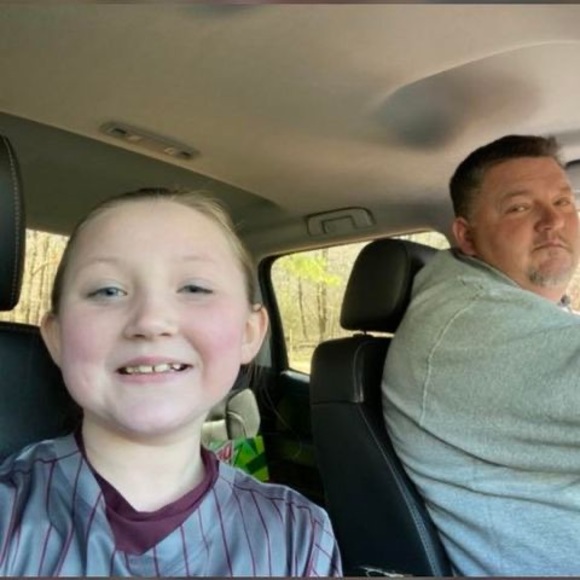 Meet your Posher, Ariel - Picture 1 of 1